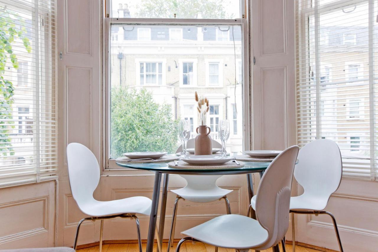 Beautiful Flat In Earls Court - Londra